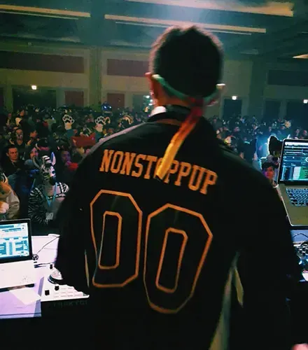 NONSTOPPUP
